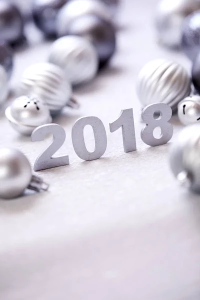 Nouvelle Année Chiffres Décoratifs 2018 Avec Boules Argent Noël — Photo