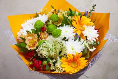 güzel parlak çiçek buketi, yakın çekim