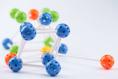 ışık arka plan üzerinde renkli dekoratif moleküler yapısı