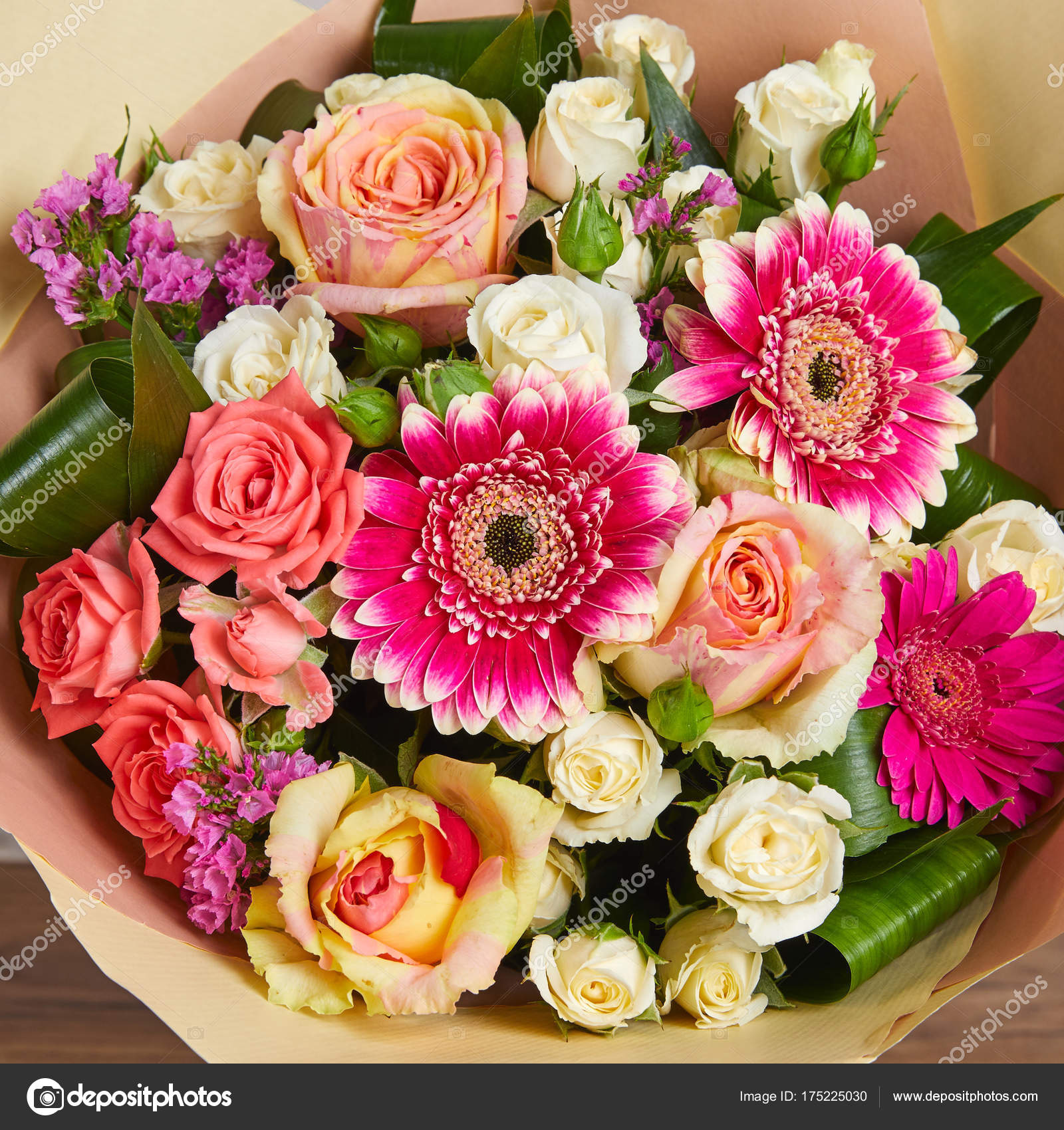 dress - Flowers Nice bouquet video dress - Flowers Nice bouquet video