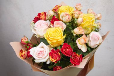 güzel parlak çiçek buketi, yakın çekim