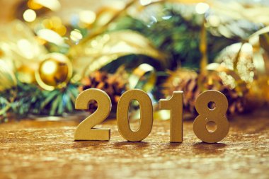 Yeni yıl dekoratif sayılar 2018 ile Noel dekorasyonları ahşap tablo 