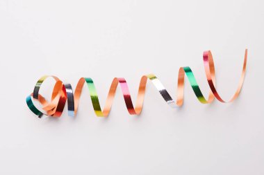 Renkli tatil şeritler