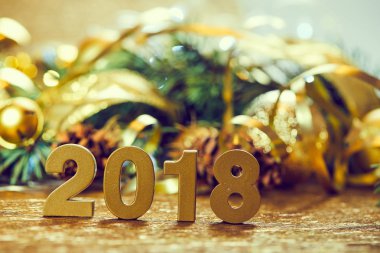 Yeni yıl dekoratif sayılar 2018 ile Noel dekorasyonları ahşap tablo 