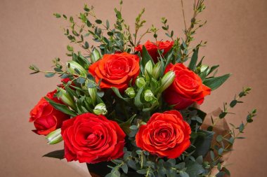 güzel taze çiçek buketi, Festival kavramı