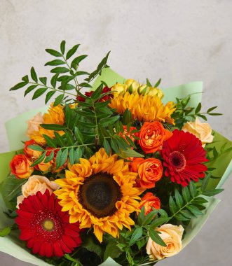 güzel taze çiçek buketi, Festival kavramı