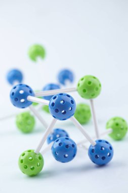 ışık arka plan üzerinde renkli dekoratif moleküler yapısı