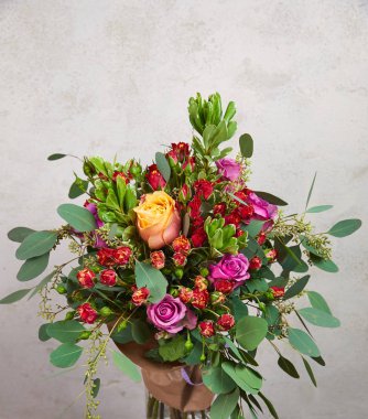 güzel taze çiçek buketi, Festival kavramı