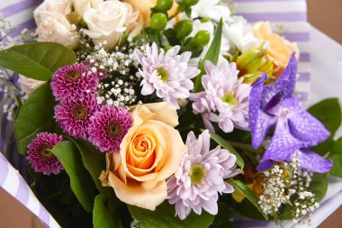 güzel taze çiçek buketi, Festival kavramı