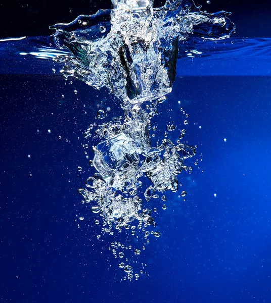 Ice Cubes Falling Water Close — Stock Photo, Image