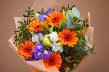 güzel taze çiçek buketi, Bahar kavramı