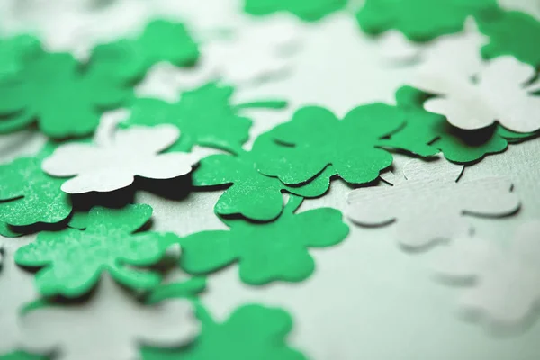 Yeşil Yonca Şekil Yapraklarından Kağıt — Stok fotoğraf