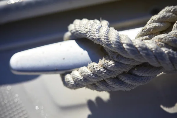 Yacht Rope Fastened Knots Close — Stock Photo, Image