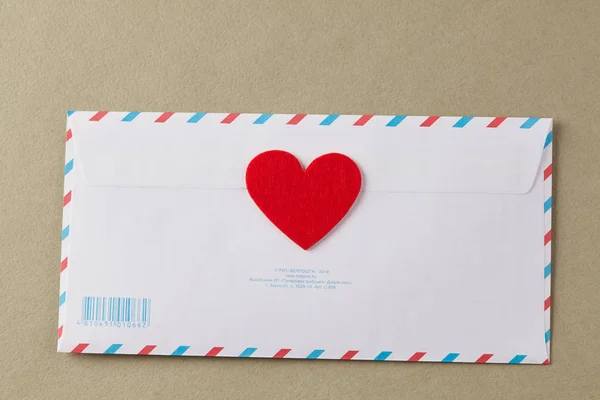 Envelope with red heart — Stock Photo, Image