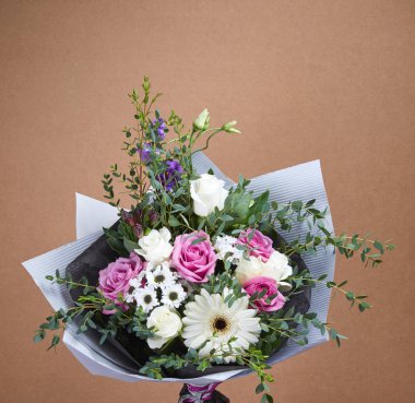 güzel taze çiçek buketi, Bahar kavramı