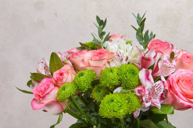 güzel taze çiçek buketi, Bahar kavramı