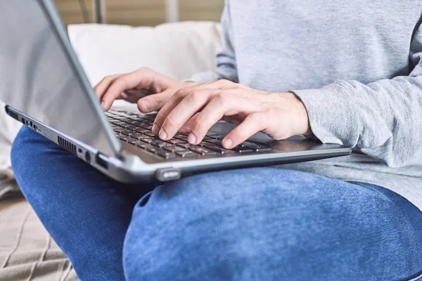 Male Hands Typing Laptop Keyboard Close — Stock Photo, Image