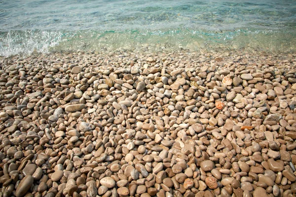 Βότσαλα Στην Παραλία Την Ηλιόλουστη Μέρα Μαυροβούνιο — Φωτογραφία Αρχείου