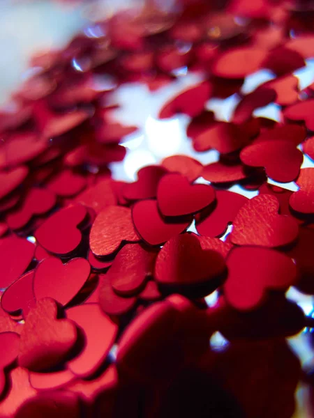 Vue Rapprochée Des Confettis Coeur Rouge Vif — Photo