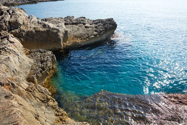 Mare Blu Scuro Rocce Nella Giornata Sole Montenegro — Foto Stock