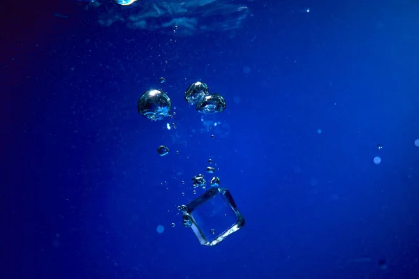 Ice Cube Falling Water Close — Stock Photo, Image