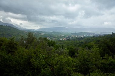 Karadağ 'daki güzel manzaranın resimsel manzarası