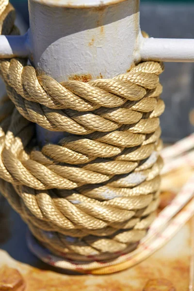 Yacht Rope Fastened Knots Close — Stock Photo, Image