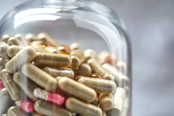 Medicamentos Comprimidos Cápsulas Superfície Cinzenta — Fotografia de Stock