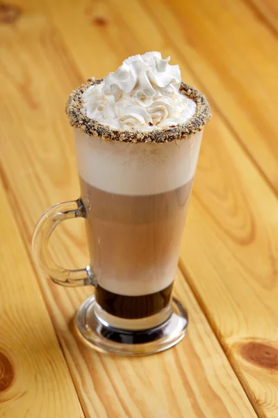 Zoete Warme Koffie Drinken Glas Dichtbij Uitzicht — Stockfoto