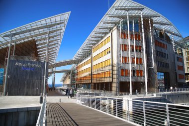 Oslo, Norveç - 17 Ağustos 2016: Görünüm üzerinde modern Müzesi Astrup F