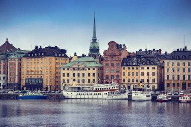 Stockholm, İsveç - 20 Ağustos 2016: View of Gamla Stan BRI üzerinden