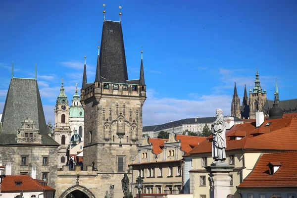 Mindere stad brug Tower, Prague, Tsjechië — Stockfoto
