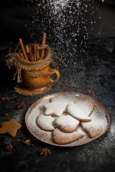 Galletas de jengibre en Navidad —  Fotos de Stock