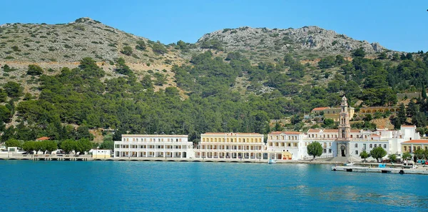 Monastero di Panormitis sull'isola greca di Symi — Foto Stock