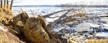 Buz reçel Nehri üzerinde