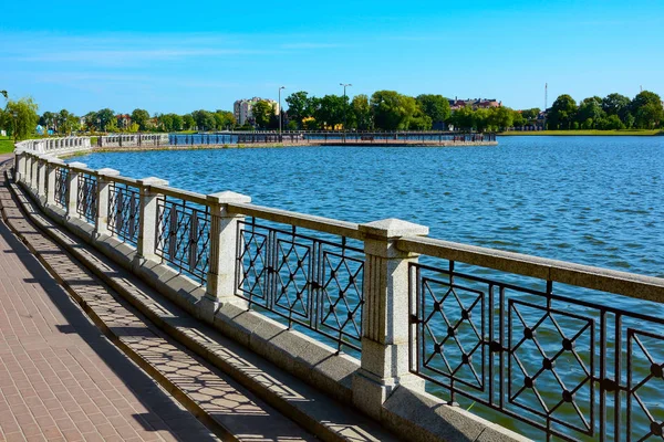 Kaliningrad, Upper pond — Stock Photo, Image