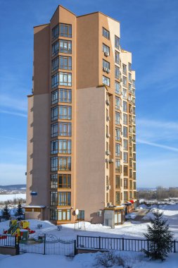 Kemerovo, modern bir apartman.