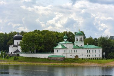Pskov Spaso-Preobrazhenskiy Mirozhsky Zavilichski keşiş canavarı