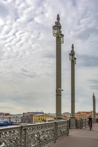 San Pietroburgo Russia Agosto 2019 Ponte Blagoveshchensky Attraverso Fiume Neva — Foto Stock