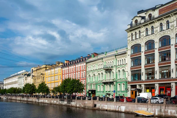 Saint Petersburg Russia August 2019 Moika River Embankment Red Bridge — Stock Photo, Image