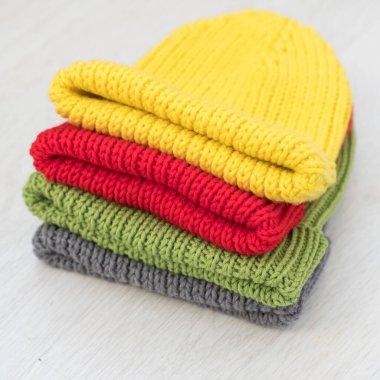 örme kümesi Cozy şapka