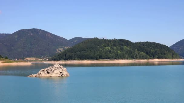 Lago paisagem Tara montanha — Vídeo de Stock