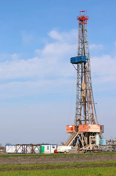 Land oil drilling rig mining industry — Stock Photo, Image