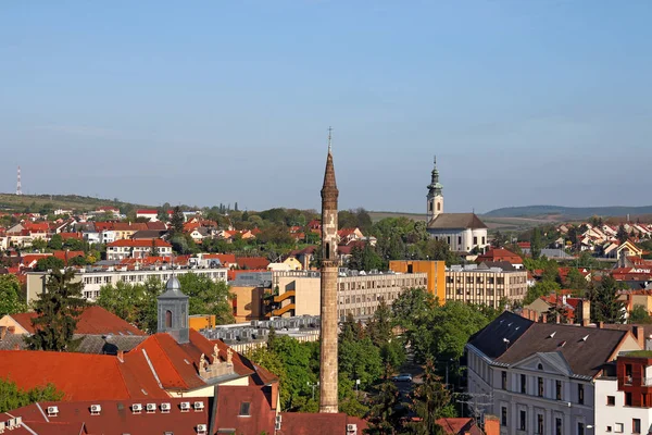 Landmark słynny minaret Eger Węgry Europy — Zdjęcie stockowe