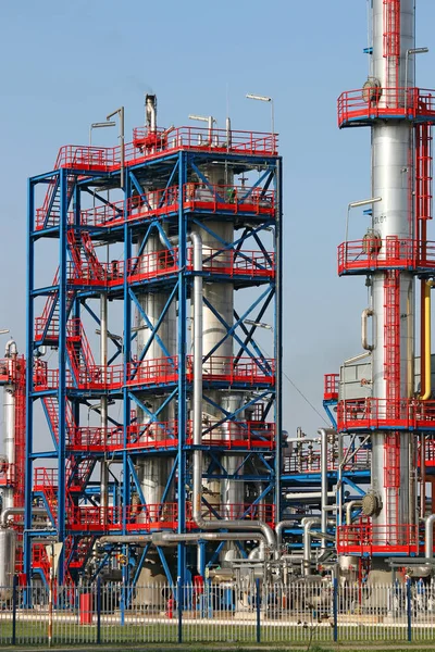 Petrolkémiai gépek finomítói olajipar — Stock Fotó