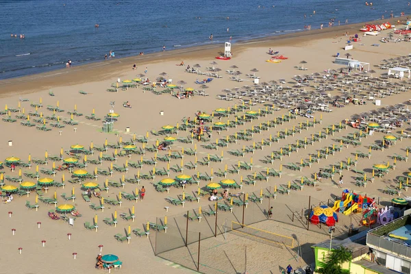 Playa de Rimini vista aérea Italia temporada de verano — Foto de Stock