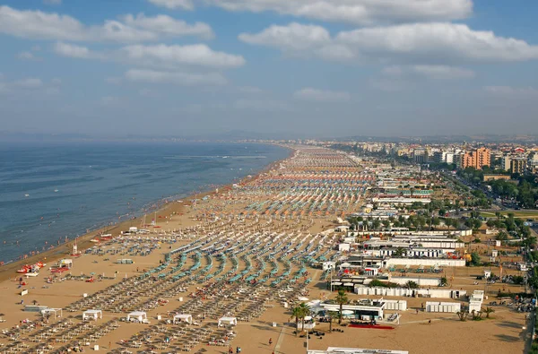 Rimini plaży Adriatyku sezonu letniego — Zdjęcie stockowe