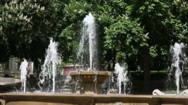 Çeşme Park Pecs Macaristan bahar mevsimi
