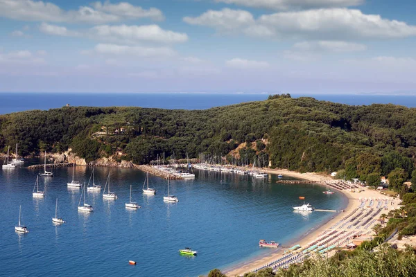 Playa Valtos Parga Grecia temporada de verano — Foto de Stock