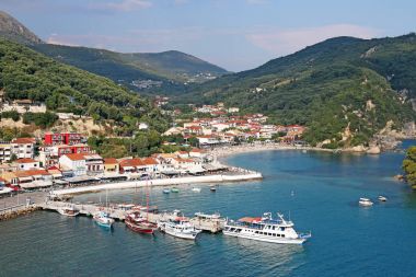 Parga Yunanistan turizm yaz sezonu
